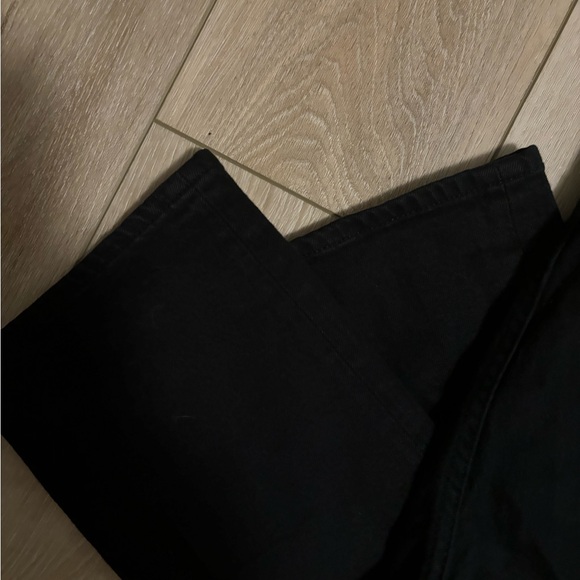 Levi’s Black 501 Crop Jeans - Picture 9 of 9